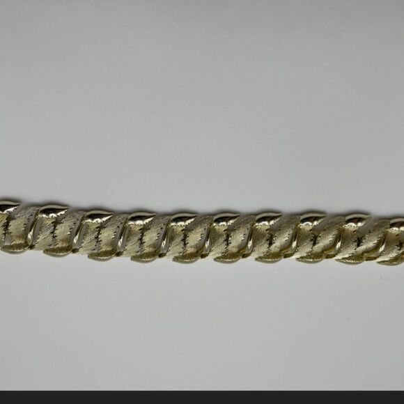 VINTAGE LISNER MCM GOLD TONE BRACELET 7" EXCELLENT CONDITION - Picture 5 of 11